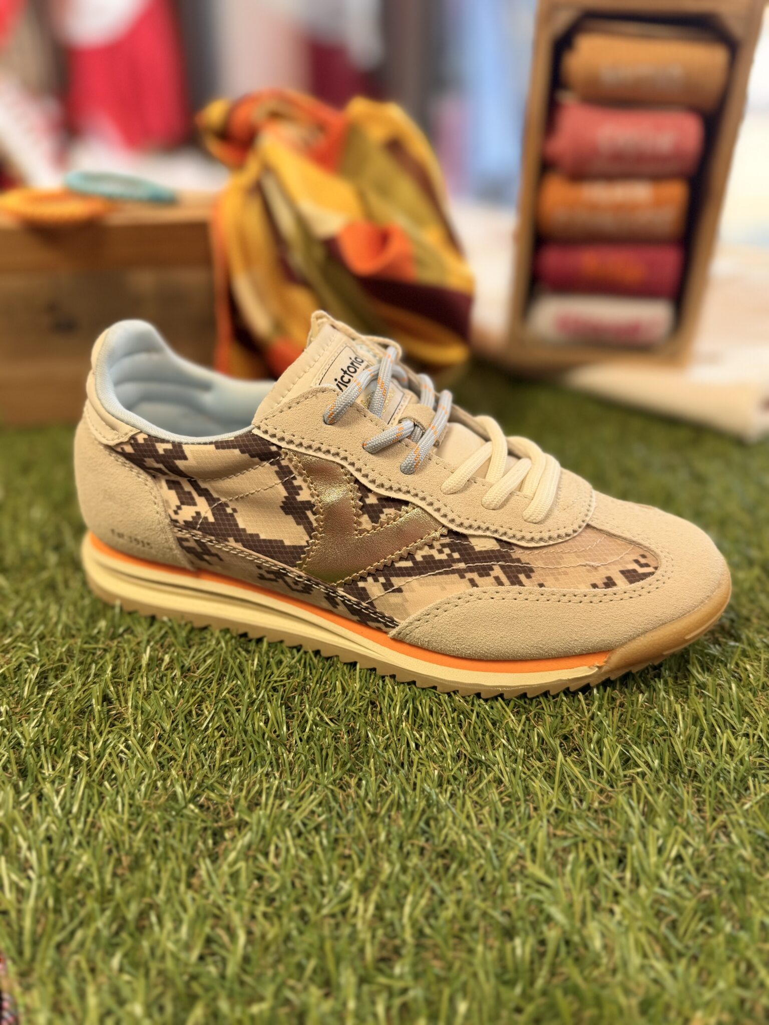 baskets victoria confortable a motif graphique